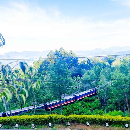 Awinco Haputale Hotel Buitenkant foto