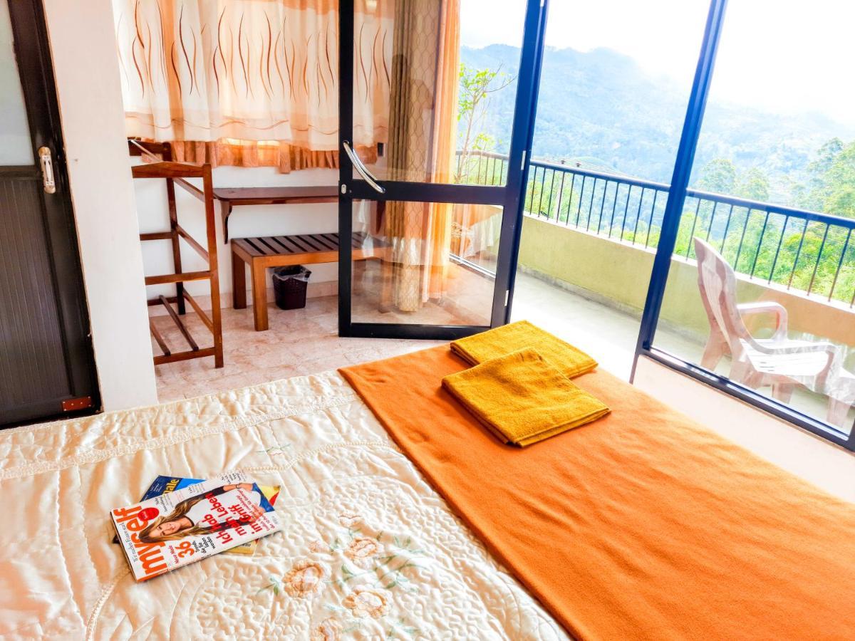 Awinco Haputale Hotel Buitenkant foto