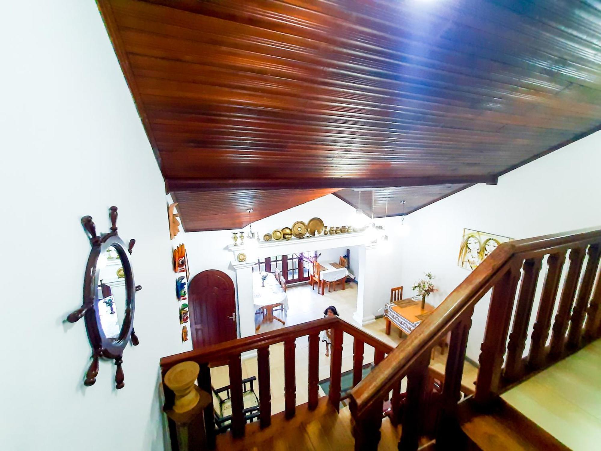 Awinco Haputale Hotel Buitenkant foto