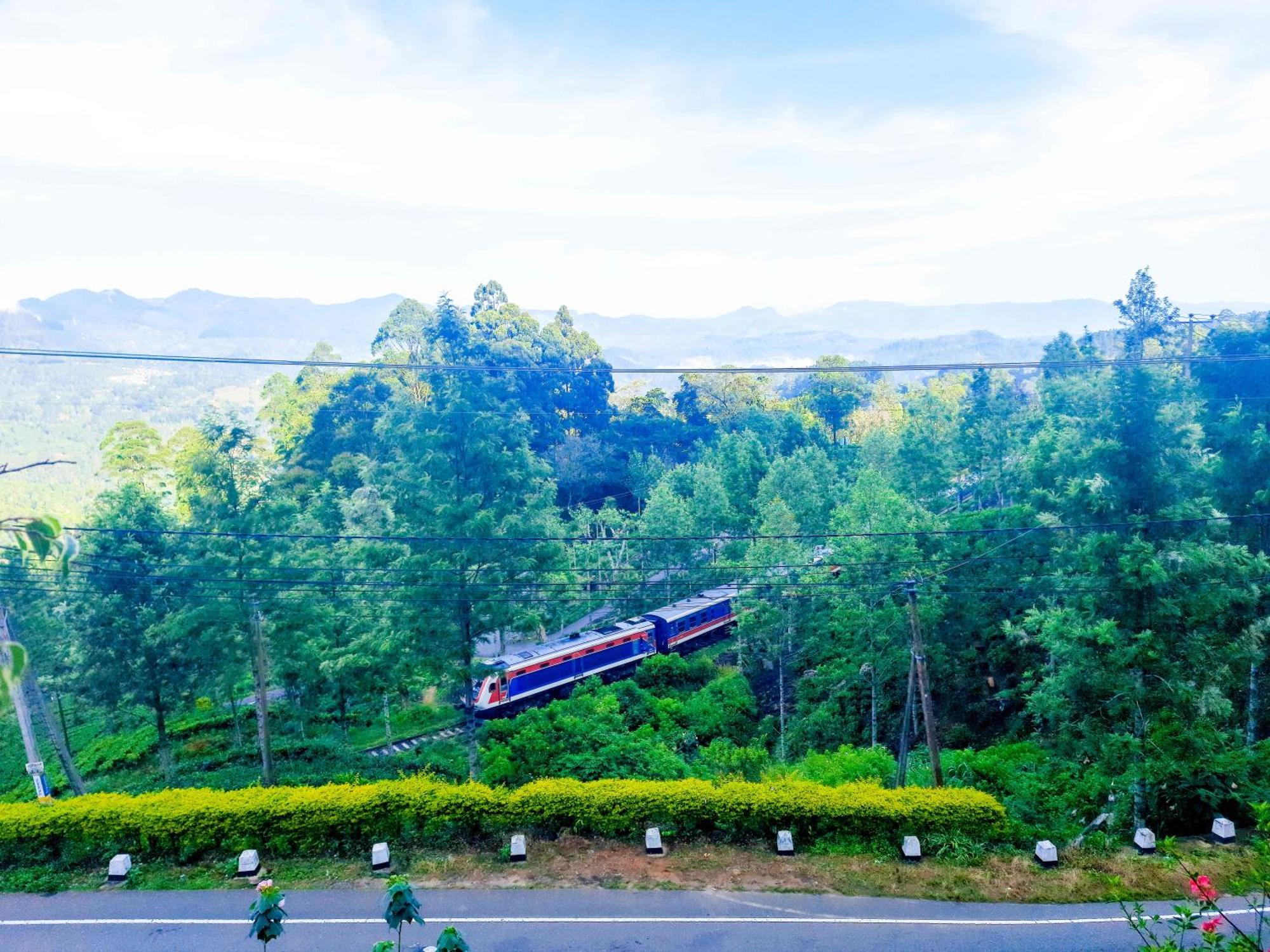 Awinco Haputale Hotel Buitenkant foto