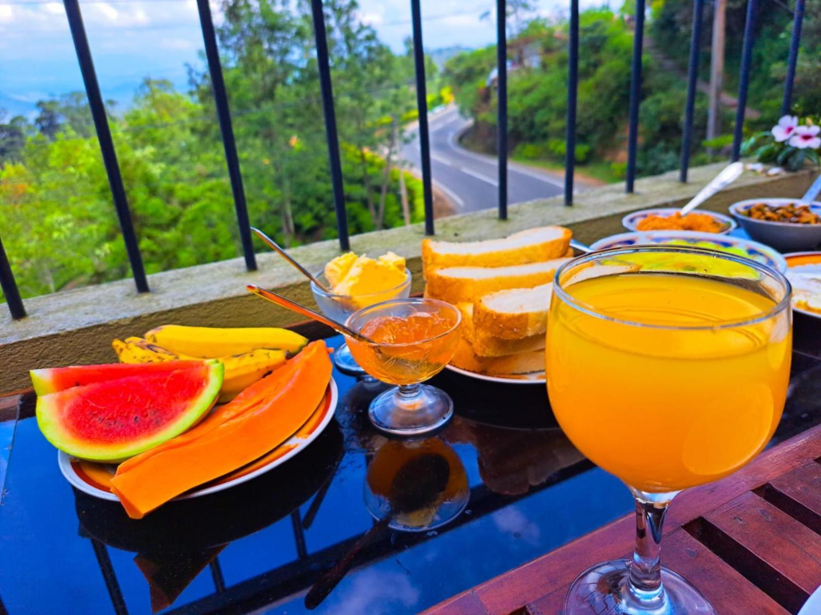 Awinco Haputale Hotel Buitenkant foto
